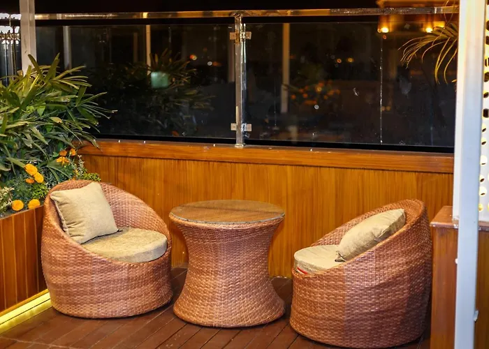Feel Like Nepal Appart hôtel 4*
